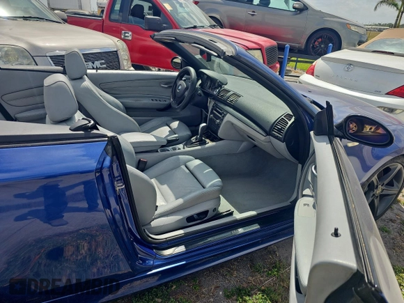 2009 BMW 1 Series 135i with VIN WBAUN93569VK41024, listed as a Copart auction lot 55591965 with 127,205 mi miles and Clean Title. Bid and sale history available at DreamBid. Image 5.