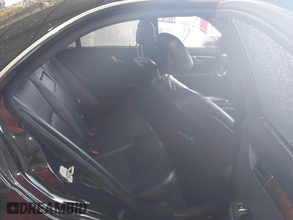 2014 Mercedes-Benz C 250 Sport with VIN WDDGF4HB4ER309280, listed as a IAAI auction lot 42351858 with 95,417 mi miles and . Bid and sale history available at DreamBid. Image 8.