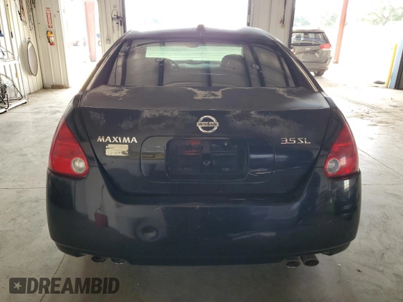 2004 Nissan Maxima SE with VIN 1N4BA41E44C920179, listed as a Copart auction lot 68174564 with 217,504 mi miles and Clean Title. Bid and sale history available at carsss.com. Image 6.