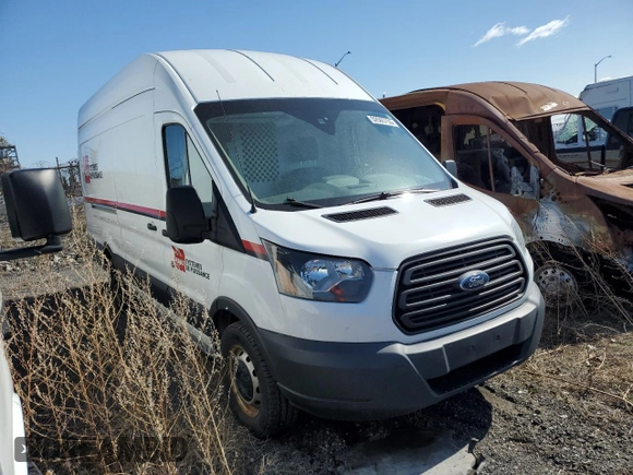 2015 Ford Transit with VIN 1FTSW3XV4FKA11624, listed as a Copart auction lot 52565755 with 147,353 mi miles and Salvage Title. Bid and sale history available at DreamBid. Image 4.