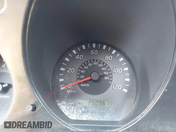 2002 Nissan Xterra XE z VIN 5N1ED28T22C571460, wystawiony jako IAAI lot #42346796 z przebiegiem 250 967 mil mil oraz . Historia ofert i sprzedaży dostępna na DreamBid. Obrazek 15.