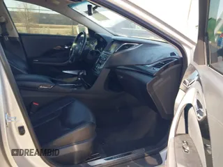 2015 Hyundai Azera z VIN KMHFG4JG0FA453994, wystawiony jako IAAI lot #42002922 z przebiegiem 102 094 mil mil oraz . Historia ofert i sprzedaży dostępna na DreamBid. Obrazek 5.