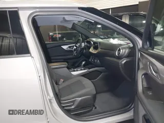 2021 Chevrolet Blazer LT с VIN 3GNKBHR4XMS587238, выставлен на аукционе IAAI как лот 42189012 с пробегом 36 661 миль миль и . История ставок и продаж доступна на DreamBid. Изображение 5.