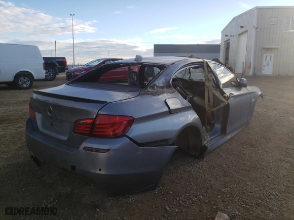 2011 BMW 5 Series 535i xDrive with VIN WBAFU7C51BC771337, listed as a Copart auction lot 46908325 with 0 mi miles and Clean Title. Bid and sale history available at carsss.com. Image 4.