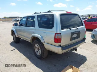 2000 Toyota 4Runner SR5 z VIN JT3GN86R8Y0158722, wystawiony jako IAAI lot #42200093 z przebiegiem 226 949 mil mil oraz . Historia ofert i sprzedaży dostępna na DreamBid. Obrazek 3.
