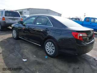 2013 Toyota Camry Hybrid LE with VIN 4T1BD1FK7DU068821, listed as a IAAI auction lot 41838227 with 159,808 mi miles. Bid and sale history available at carsss.com. Image 3.