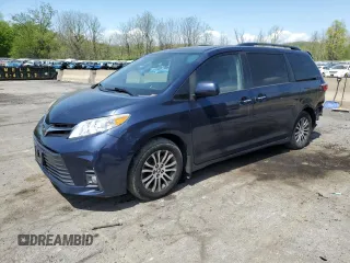 2018 Toyota Sienna XLE Auto Access Seat with VIN 5TDYZ3DC1JS962837, listed as a Copart auction lot 54795435 with 122,282 mi miles and Non repairable. Bid and sale history available at DreamBid. Image 1.