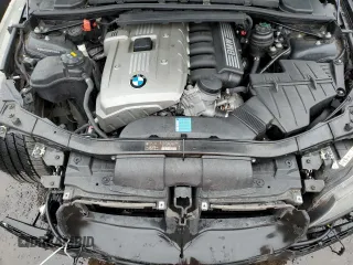 2006 BMW 3 Series 330i with VIN WBAVB335X6PS11566, listed as a Copart auction lot 58345225 with 152,952 mi miles and Salvage title. Bid and sale history available at DreamBid. Image 11.