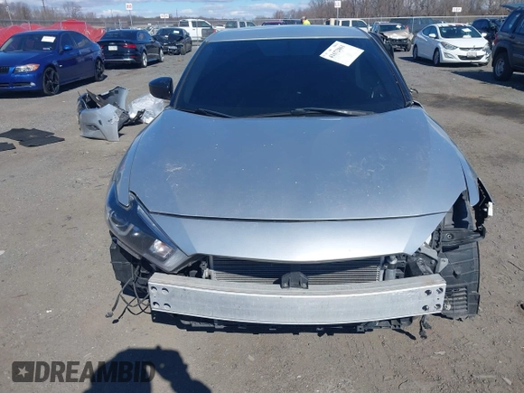 2016 Nissan Maxima SV z VIN 1N4AA6AP4GC446635, wystawiony jako IAAI lot #41672861 z przebiegiem 118 377 mil mil oraz . Historia ofert i sprzedaży dostępna na DreamBid. Obrazek 13.
