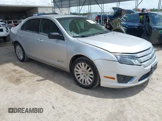 2012 Ford Fusion Hybrid с VIN 3FADP0L36CR426322, выставлен на аукционе IAAI как лот 42592635 с пробегом 151 941 миль миль и . История ставок и продаж доступна на DreamBid. Изображение 1.