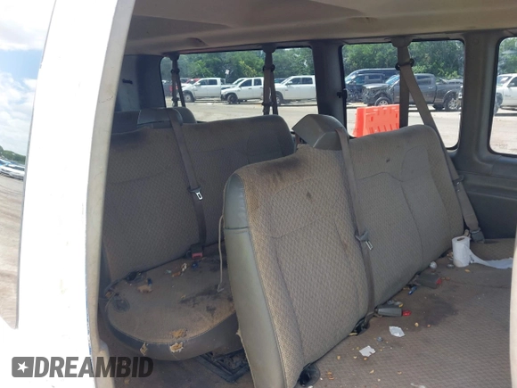 2011 Chevrolet Express Passenger 1LT с VIN 1GAZG1FG1B1134583, выставлен на аукционе IAAI как лот 42298615 с пробегом 348 107 миль миль и . История ставок и продаж доступна на DreamBid. Изображение 8.