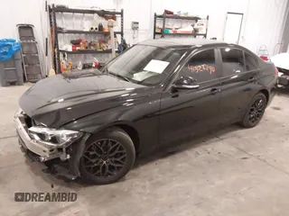 2018 BMW 3 Series 320i xDrive with VIN WBA8E5G5XJNU46855, listed as a IAAI auction lot 41526290 with 68,720 mi miles. Bid and sale history available at carsss.com. Image 20.