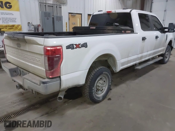 2022 Ford F-250 XL with VIN 1FT7W2B61NEE69151, listed as a IAAI auction lot 41552581 with 37,563 mi miles and . Bid and sale history available at DreamBid. Image 4.