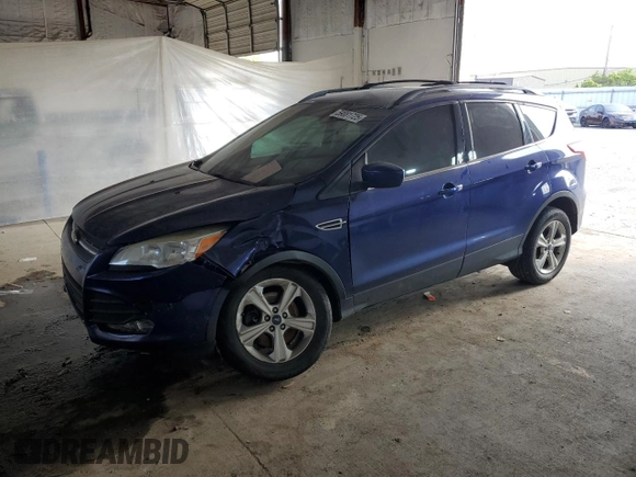 2013 Ford Escape SE z VIN 1FMCU9GX2DUD31603, wystawiony jako Copart lot #59081725 z przebiegiem 131 263 mil mil oraz Szkoda całkowita • Salvage title. Historia ofert i sprzedaży dostępna na DreamBid. Obrazek 1.
