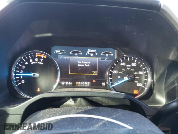 2017 Ford F-250 Lariat with VIN 1FT7W2B60HEB50599, listed as a Copart auction lot 42609595 with 102,131 mi miles and Salvage title. Bid and sale history available at DreamBid. Image 9.