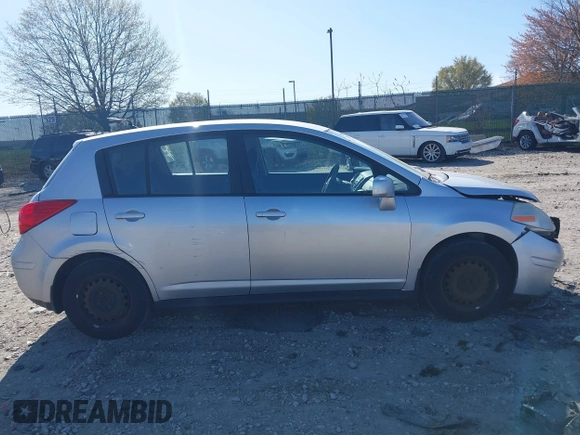 2009 Nissan Versa 1.8 SL with VIN 3N1BC13E09L393563, listed as a IAAI auction lot 41977998 with 163,072 mi miles. Bid and sale history available at carsss.com. Image 13.