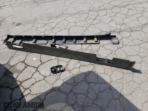 2024 Honda Odyssey Elite с VIN 5FNRL6H94RB037460, выставлен на аукционе Copart как лот 57651765 с пробегом 12 729 миль миль и Списание • Salvage title. История ставок и продаж доступна на DreamBid. Изображение 13.