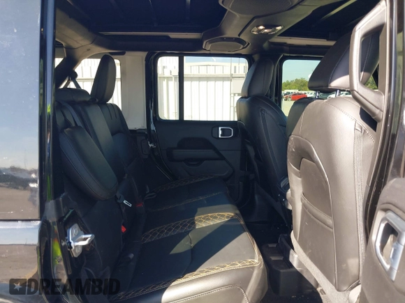 2021 Jeep Wrangler Unlimited Sahara with VIN 1C4JJXP68MW863992, listed as a IAAI auction lot 40618902 with 30,112 mi miles and . Bid and sale history available at DreamBid. Image 8.