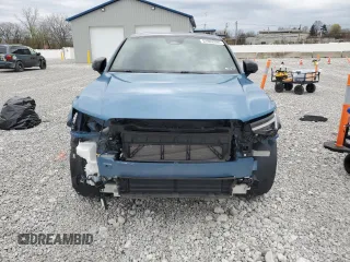 2023 Volvo C40 Ultimate z VIN YV4ED3GM0P2067200, wystawiony jako Copart lot #51802685 z przebiegiem 21 683 mil mil oraz Szkoda całkowita • Salvage title. Historia ofert i sprzedaży dostępna na DreamBid. Obrazek 5.