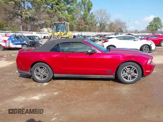 2012 Ford Mustang V6 with VIN 1ZVBP8EM4C5212726, listed as a IAAI auction lot 41509724 with 206,244 mi miles and . Bid and sale history available at carsss.com. Image 13.