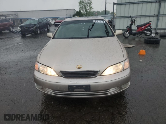 1998 Lexus ES 300 с VIN JT8BF28G1W5047813, выставлен на аукционе Copart как лот 55813415 с пробегом 111 663 миль миль и Списание • Salvage title. История ставок и продаж доступна на DreamBid. Изображение 5.