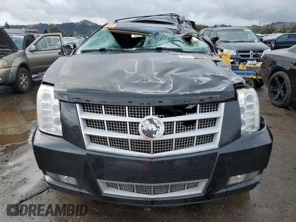 2013 Cadillac Escalade Platinum Edition with VIN 1GYS4DEF2DR129113, listed as a Copart auction lot 86379294 with 0 mi miles and Salvage Title. Bid and sale history available at carsss.com. Image 5.