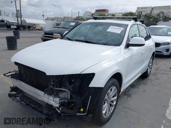 2013 Audi Q5 Premium with VIN WA1CFAFP8DA083693, listed as a IAAI auction lot 42129204 with 120,884 mi miles. Bid and sale history available at carsss.com. Image 6.