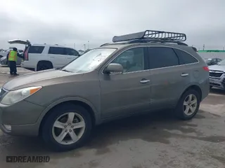 2007 Hyundai Veracruz GLS with VIN KM8NU13C17U017815, listed as a IAAI auction lot 41652581 with 203,080 mi miles. Bid and sale history available at carsss.com. Image 6.
