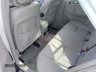 2007 Mercedes-Benz C 280 Luxury z VIN WDBRF54H47A931316, wystawiony jako IAAI lot #42051676 z przebiegiem 109 449 mil mil oraz . Historia ofert i sprzedaży dostępna na DreamBid. Obrazek 8.