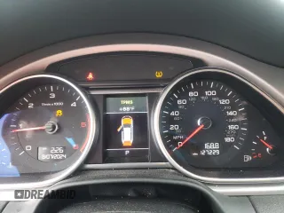 2014 Audi Q7 Premium Plus z VIN WA1LMAFE7ED007998, wystawiony jako Copart lot #65349044 z przebiegiem Nie podano mil oraz Nie do naprawy • Non repairable. Historia ofert i sprzedaży dostępna na DreamBid. Obrazek 9.