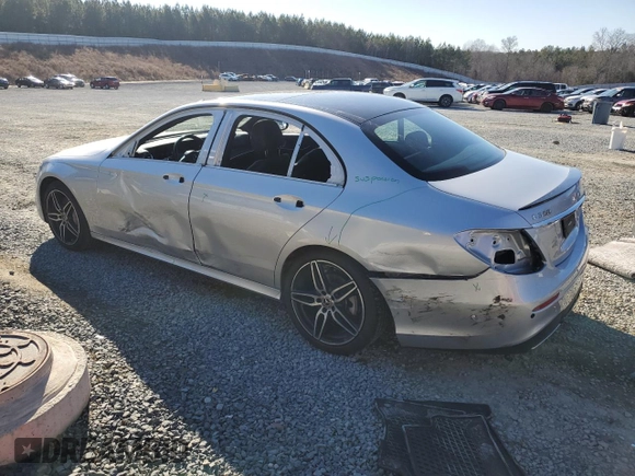 2020 Mercedes-Benz E-Class E 350 with VIN WDDZF8EB7LA732645, listed as a Copart auction lot 42632555 with 39,720 mi miles and Salvage Title. Bid and sale history available at carsss.com. Image 2.