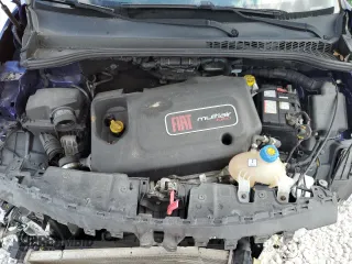 2015 FIAT 500L Urbana Trekking with VIN ZFBCFADH5FZ032080, listed as a Copart auction lot 88035415 with 88,082 mi miles and Salvage Title. Bid and sale history available at carsss.com. Image 11.
