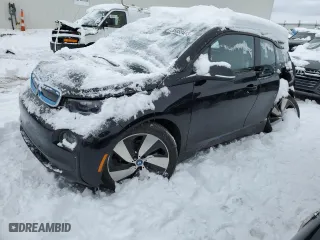 2017 BMW i3 with VIN WBY1Z8C32HV890917, listed as a Copart auction lot 38858423 with 0 mi miles. Bid and sale history available at carsss.com. Image 1.