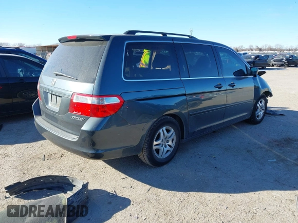 2005 Honda Odyssey EX with VIN 5FNRL38455B401141, listed as a IAAI auction lot 41407460 with 194,347 mi miles. Bid and sale history available at carsss.com. Image 4.