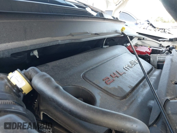 2021 Jeep Compass Latitude with VIN 3C4NJDBB7MT566237, listed as a IAAI auction lot 41747738 with 33,395 mi miles and . Bid and sale history available at DreamBid. Image 10.