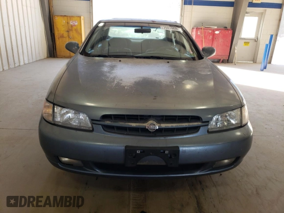 1999 Nissan Altima XE with VIN 1N4DL01D7XC224892, listed as a Copart auction lot 76010084 with 287,830 mi miles and Clean Title. Bid and sale history available at carsss.com. Image 5.