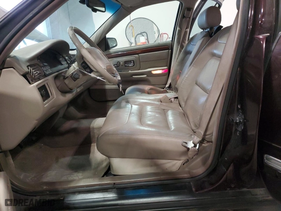 1997 Cadillac DeVille with VIN 1G6KD54Y6VU233829, listed as a Copart auction lot 85796664 with 217,823 mi miles and Salvage Title. Bid and sale history available at carsss.com. Image 7.