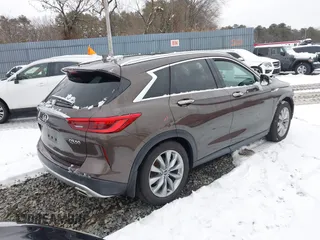 2019 Infiniti QX50 Luxe with VIN 3PCAJ5M30KF129797, listed as a IAAI auction lot 41479436 with 45,902 mi miles and . Bid and sale history available at DreamBid. Image 4.