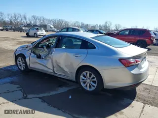 2019 Chevrolet Malibu LT with VIN 1G1ZD5STXKF108408, listed as a IAAI auction lot 41759593 with 71,831 mi miles. Bid and sale history available at carsss.com. Image 3.
