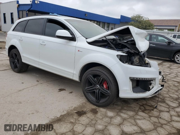 2015 Audi Q7 S line Prestige with VIN WA1DGAFE9FD001651, listed as a Copart auction lot 56538305 with 152,148 mi miles and Clean title. Bid and sale history available at DreamBid. Image 4.