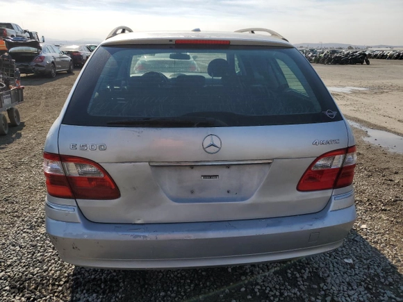 2005 Mercedes-Benz E 500 with VIN WDBUH83J45X169545, listed as a Copart auction lot 42257535 with 183,793 mi miles and Clean Title. Bid and sale history available at carsss.com. Image 6.