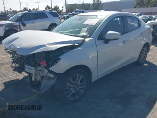 2019 Toyota Yaris L с VIN 3MYDLBYVXKY515604, выставлен на аукционе IAAI как лот 41693398 с пробегом 81 797 миль миль и . История ставок и продаж доступна на DreamBid. Изображение 17.