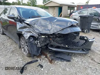 2021 Mazda 3 Preferred with VIN JM1BPBCL8M1330247, listed as a IAAI auction lot 42491066 with Not provided miles and . Bid and sale history available at DreamBid. Image 6.
