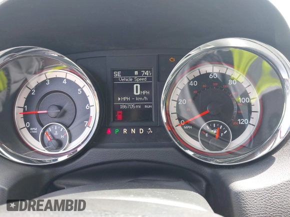 2017 Dodge Grand Caravan GT with VIN 2C4RDGEG4HR680738, listed as a IAAI auction lot 42104067 with 186,705 mi miles and . Bid and sale history available at DreamBid. Image 7.