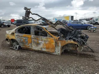2017 BMW M3 z VIN WBS8M9C59H5G84768, wystawiony jako Copart lot #71323284 z przebiegiem Nie podano mil oraz Nie do naprawy. Historia ofert i sprzedaży dostępna na DreamBid. Obrazek 4.