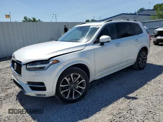 2017 Volvo XC90 Momentum with VIN YV4A22PK3H1186735, listed as a Copart auction lot 61821925 with 67,234 mi miles and Salvage title. Bid and sale history available at DreamBid. Image 1.