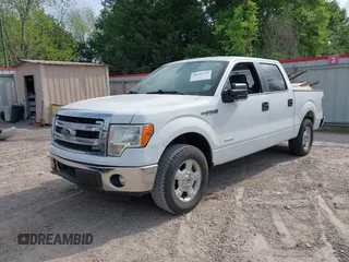 2014 Ford F-150 XL z VIN 1FTFW1CT8EFB94222, wystawiony jako IAAI lot #42032226 z przebiegiem 156 984 mil mil oraz . Historia ofert i sprzedaży dostępna na DreamBid. Obrazek 2.
