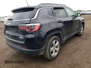 2019 Jeep Compass Latitude z VIN 3C4NJCBB8KT716007, wystawiony jako Copart lot #57232245 z przebiegiem 128 183 mil mil oraz Szkoda całkowita • Salvage title. Historia ofert i sprzedaży dostępna na DreamBid. Obrazek 3.