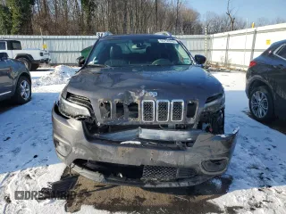 2021 Jeep Cherokee 80th Anniversary z VIN 1C4PJMMX0MD230968, wystawiony jako Copart lot #88750945 z przebiegiem 37 012 mil mil oraz Szkoda całkowita • Salvage title. Historia ofert i sprzedaży dostępna na DreamBid. Obrazek 5.