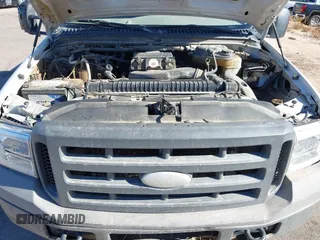 2005 Ford Super Duty F-250 XL with VIN 1FTNX20565EA76826, listed as a IAAI auction lot 41654542 with 279,363 mi miles. Bid and sale history available at carsss.com. Image 10.